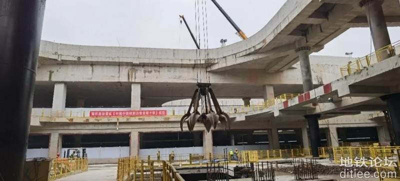 深圳地铁大运枢纽换乘交通核全面进入主体结构施工阶段