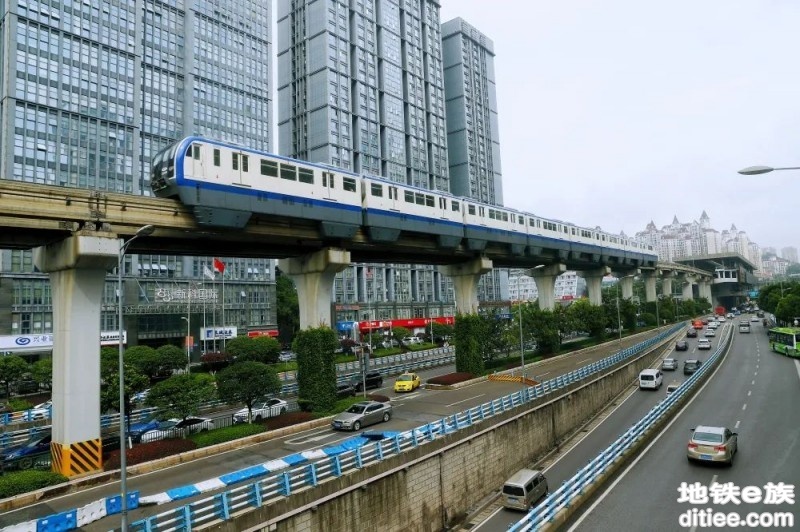 重庆单轨3号线鱼洞～江北机场T2航站楼8编组列车贯通运营