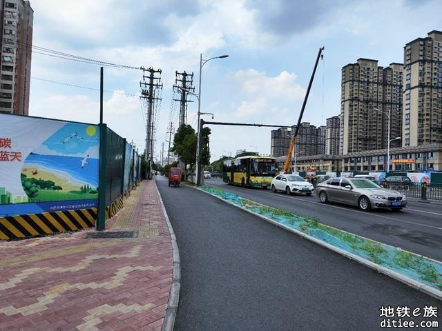 合肥地铁1号线三期物流大道站道路放行工作顺利完成