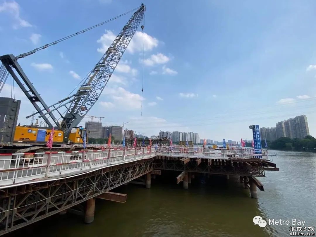 广佛大桥有新进展，百米主塔预计年内封顶