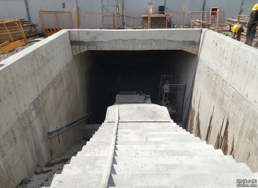 佛山地铁3号线深村站附属结构浇筑施工全部完成