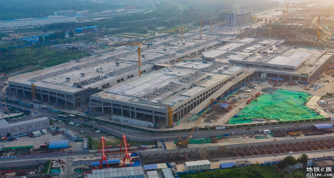 北京地铁3号线朝阳东坝车辆段主体结构全部封顶