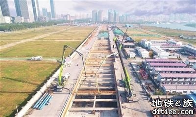 天津地铁Z4线首个地下车站封顶