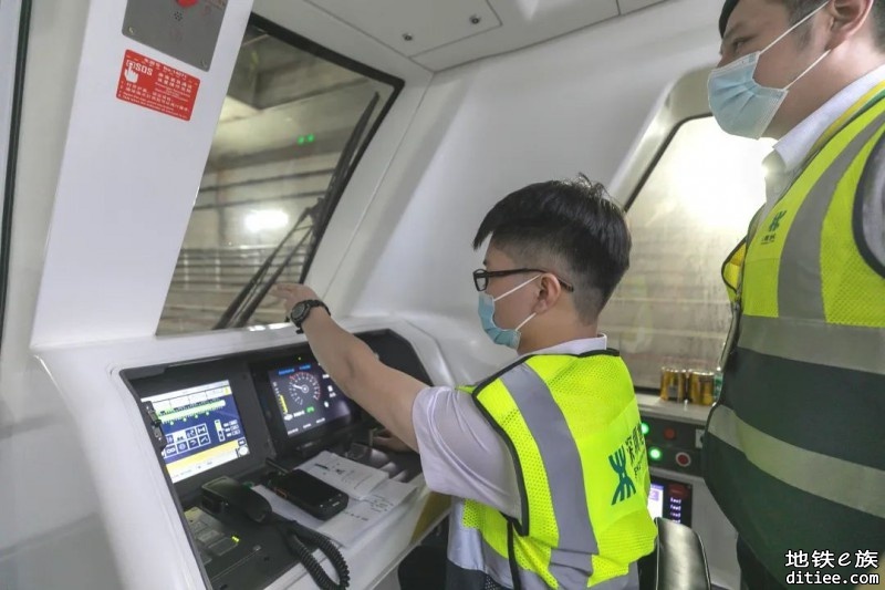 深圳地铁“两线三枢纽”最后一项政府专项验收顺利完成