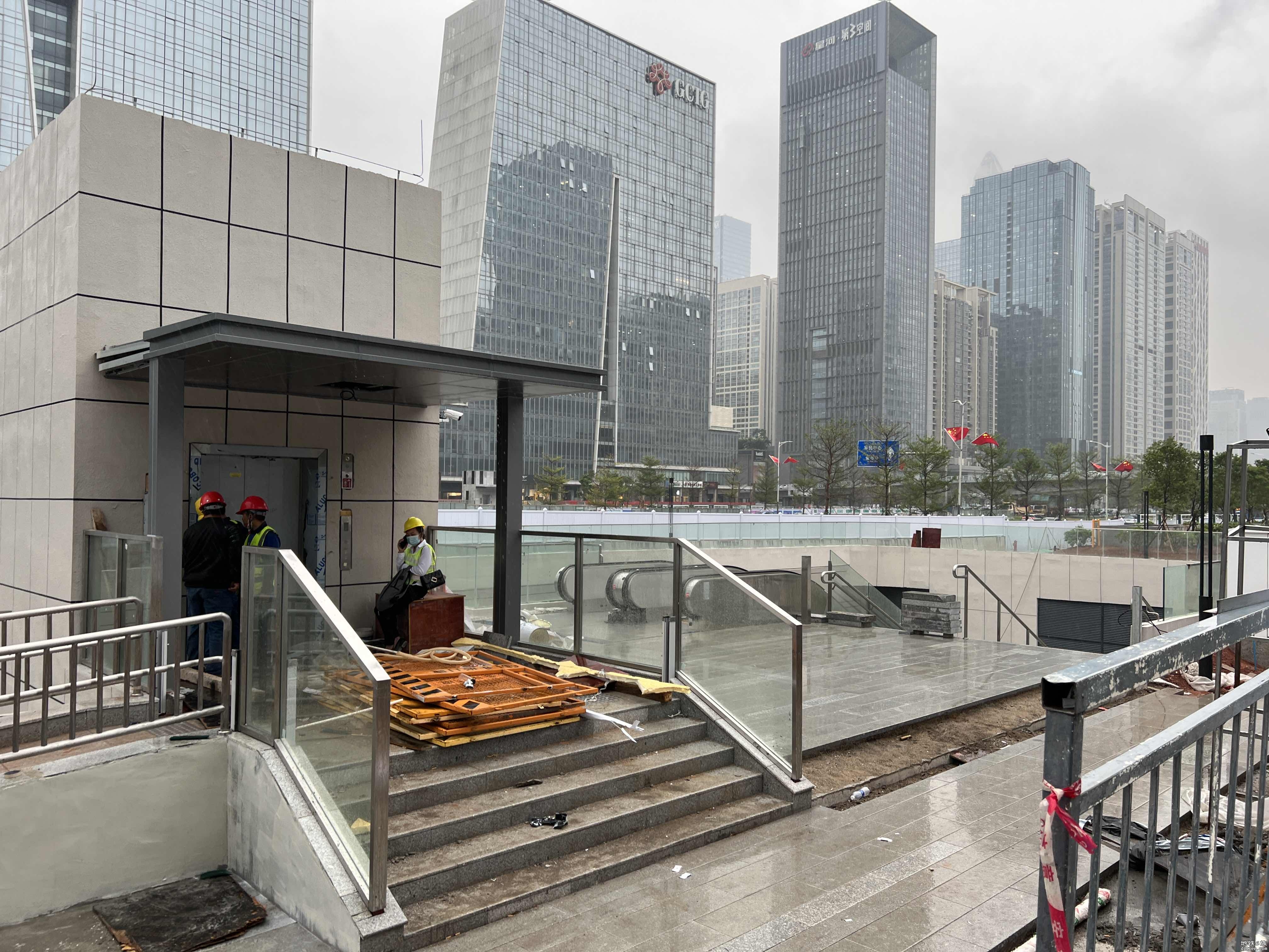 深圳地铁2号线岗厦北站导向更新！