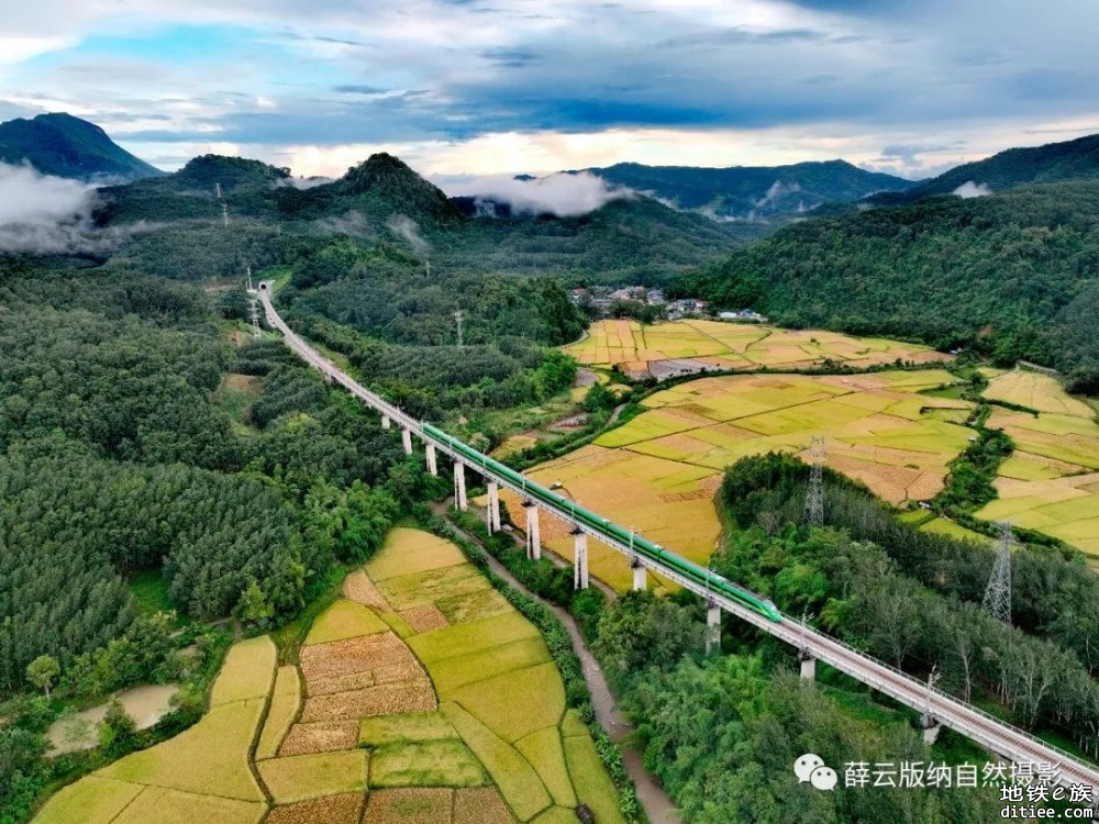 中老铁路通车一周年（西双版纳段）剪影