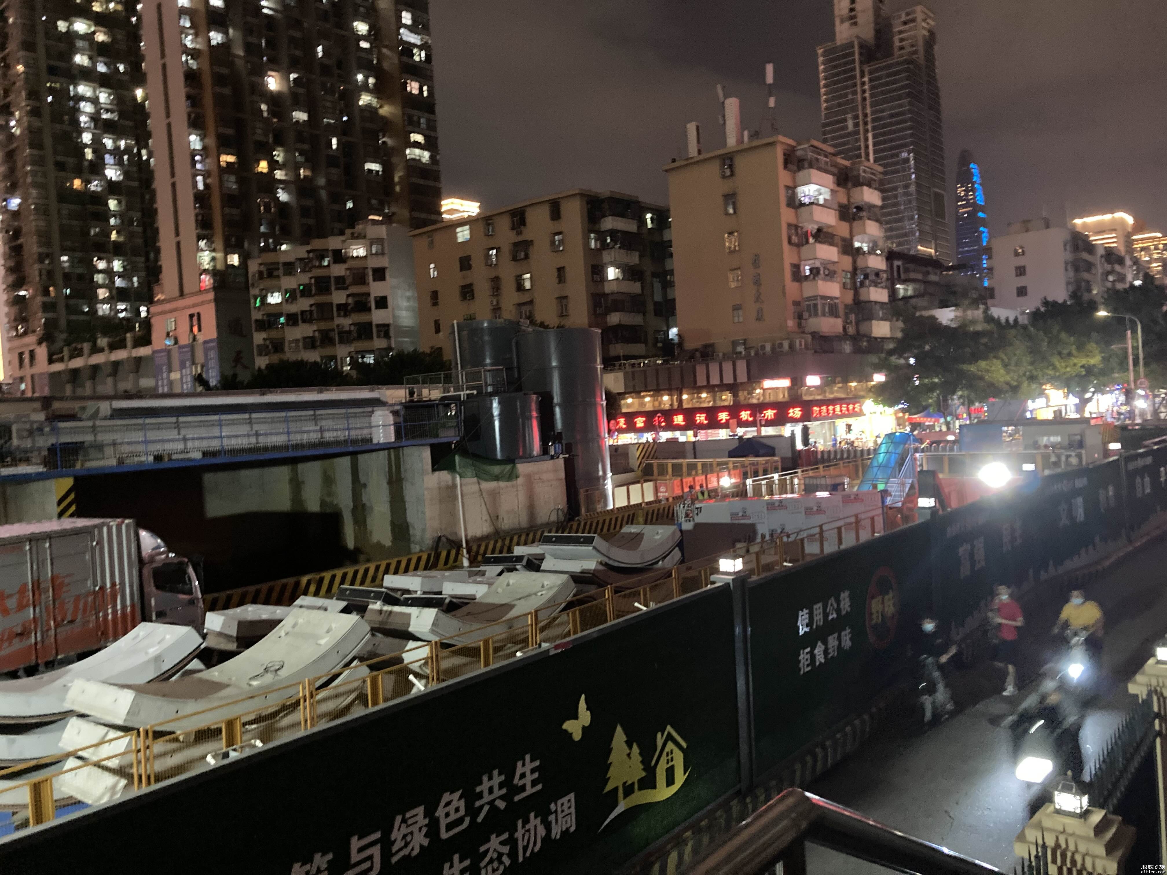 深圳地铁11号线二期华强南站主体结构圆满完工