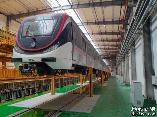 重庆轨道产业迈出一大步：大连这条地铁线有不少“重庆...