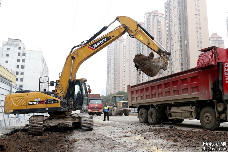 武汉地铁同步推进12条在建线路加速建设