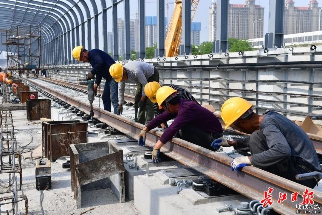 武汉地铁5号线起点调整工程全线“轨通”