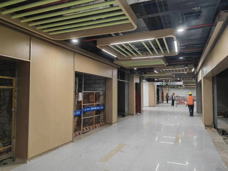 12号线上川站商业区探访，装修完成大部，据说年底开？