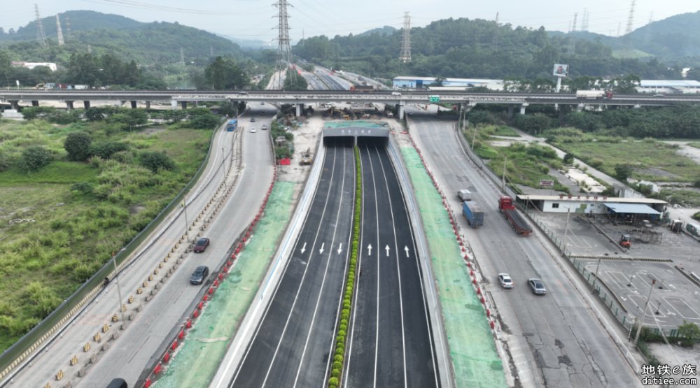 广州黄埔将军山隧道正式通车