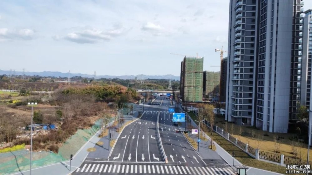 青岛路东段 （梓州大道-通州路）正式开通，地铁站要开了吧