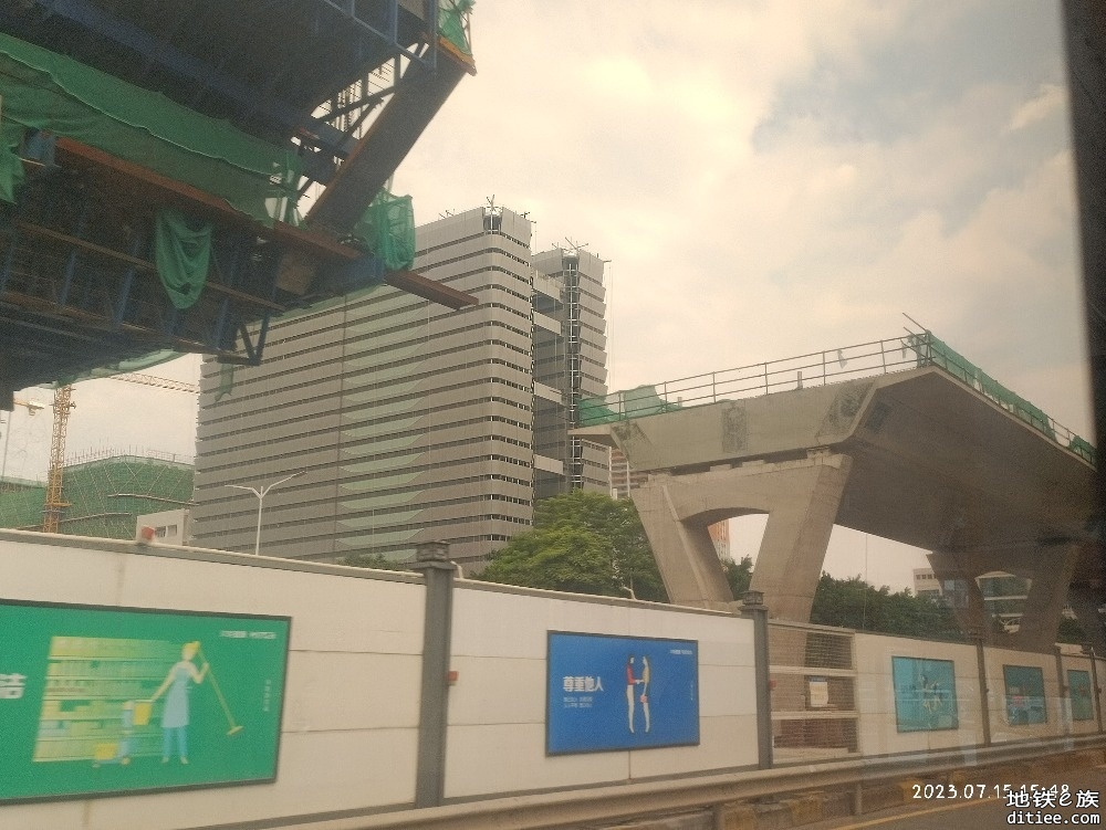 深圳地铁3号线四期高架段小摄
