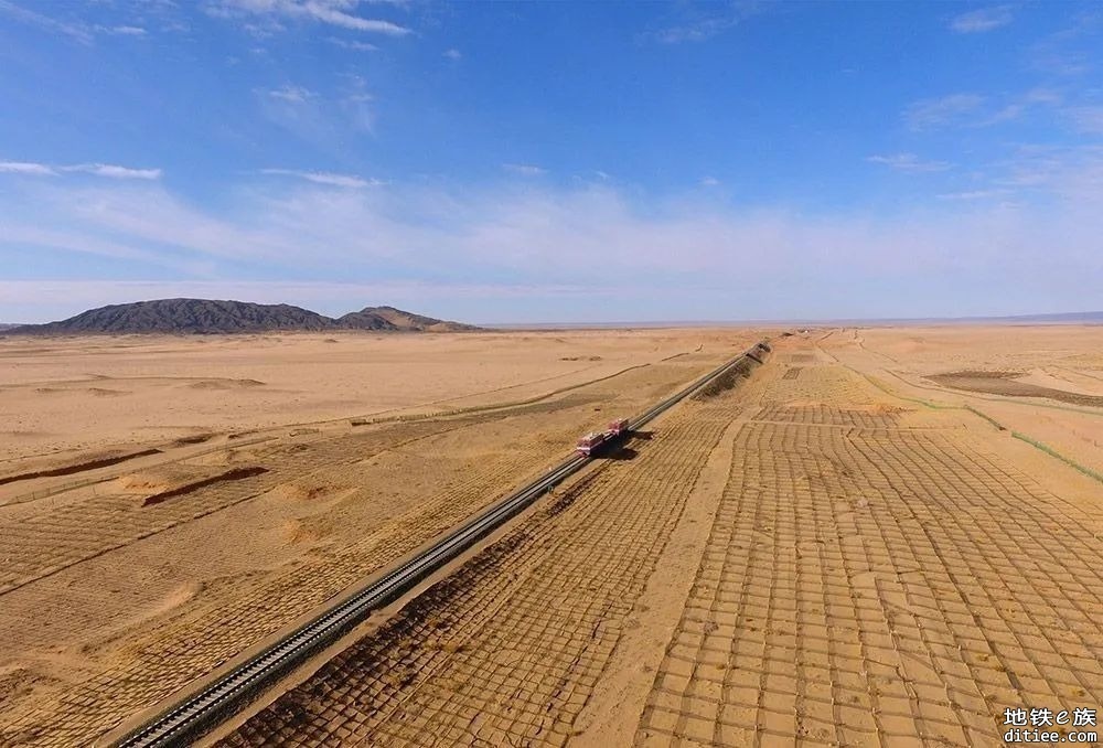 296亿！这条贯通华北和西北的沙漠铁路将启动改造