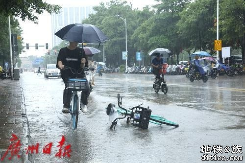 地铁市桥站、南浦站暴雨纪实，市桥站B口已经正常运营