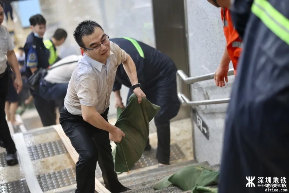 关于极端暴雨频发，地铁轨道防水排水设计