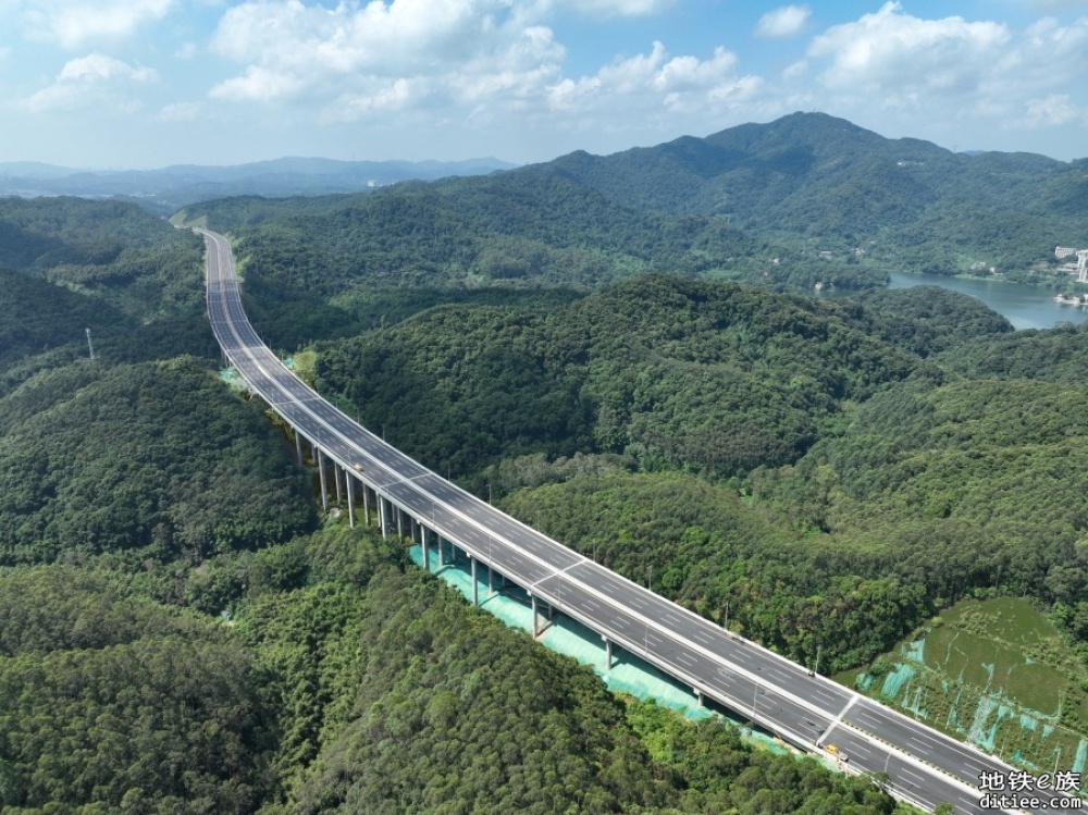 通车前骑行先体验，从埔高速一期工程计划10月28日开通