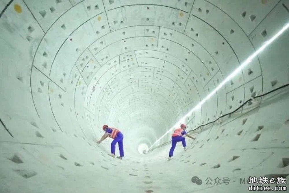 深圳地铁16号线二期全线贯通，为大湾区首批装配式地铁线