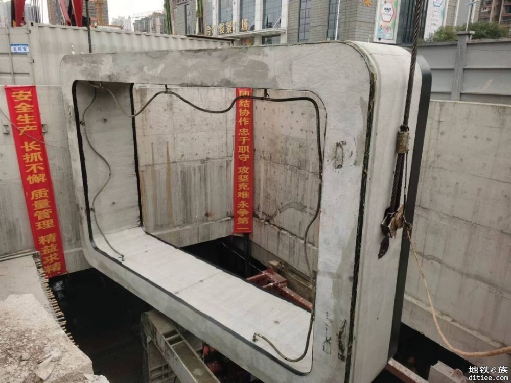 广州地铁在建线路进度更新，十三号线二期土建进度超八成