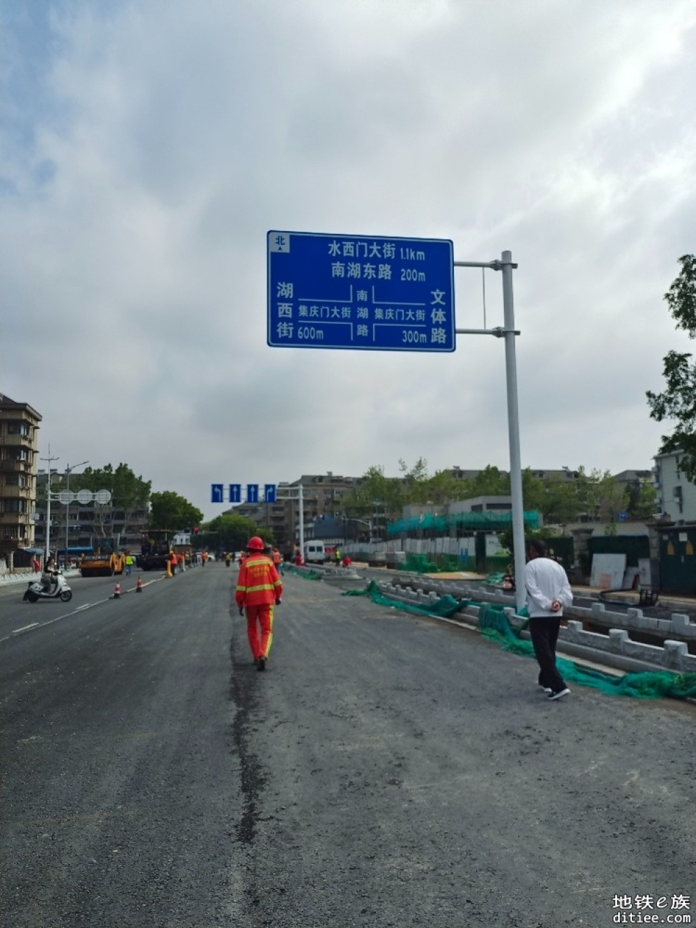 南京地铁7号线省中二院站附近道路即将恢复通行
