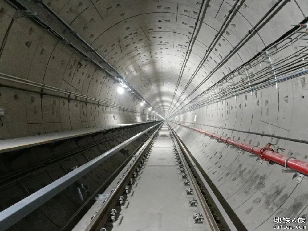 深圳地铁3号线四期工程顺利实现全线长轨通