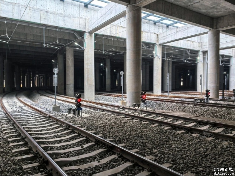 哈尔滨地铁3号线二期工程安通街车辆基地单位工程顺利通过竣工验收