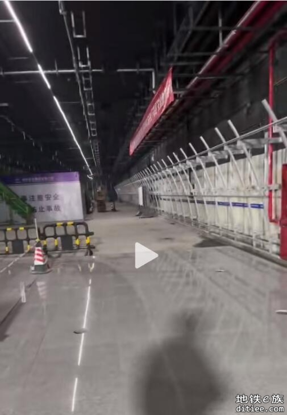 成都地铁17号线，所有地铁站最漂亮的网红站（来自抖音）