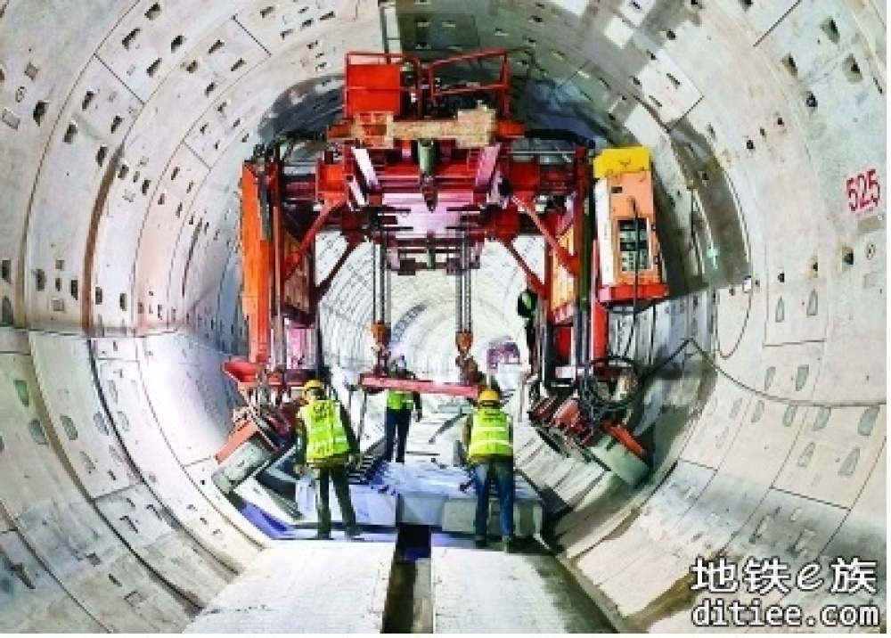 南京地铁10号线二期全线顺利轨通