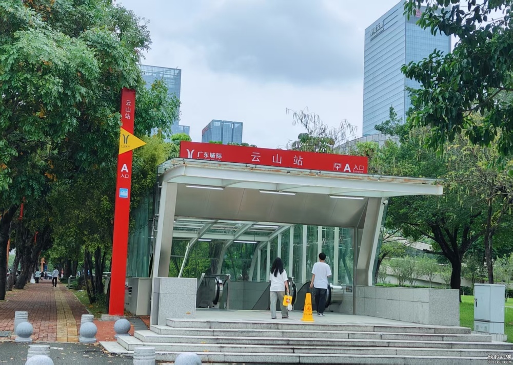 广惠城际云山站A口5月4日开通