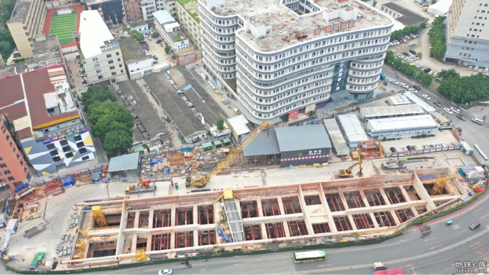 14号线二期首通段彭边站、鹤南站、轨行区临时“三权”移交