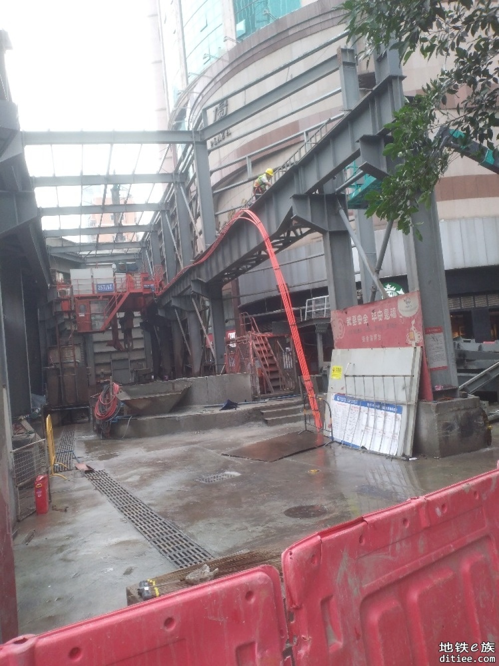 13号线二期天鱼区间轨行区热滑并临时“三权”移交