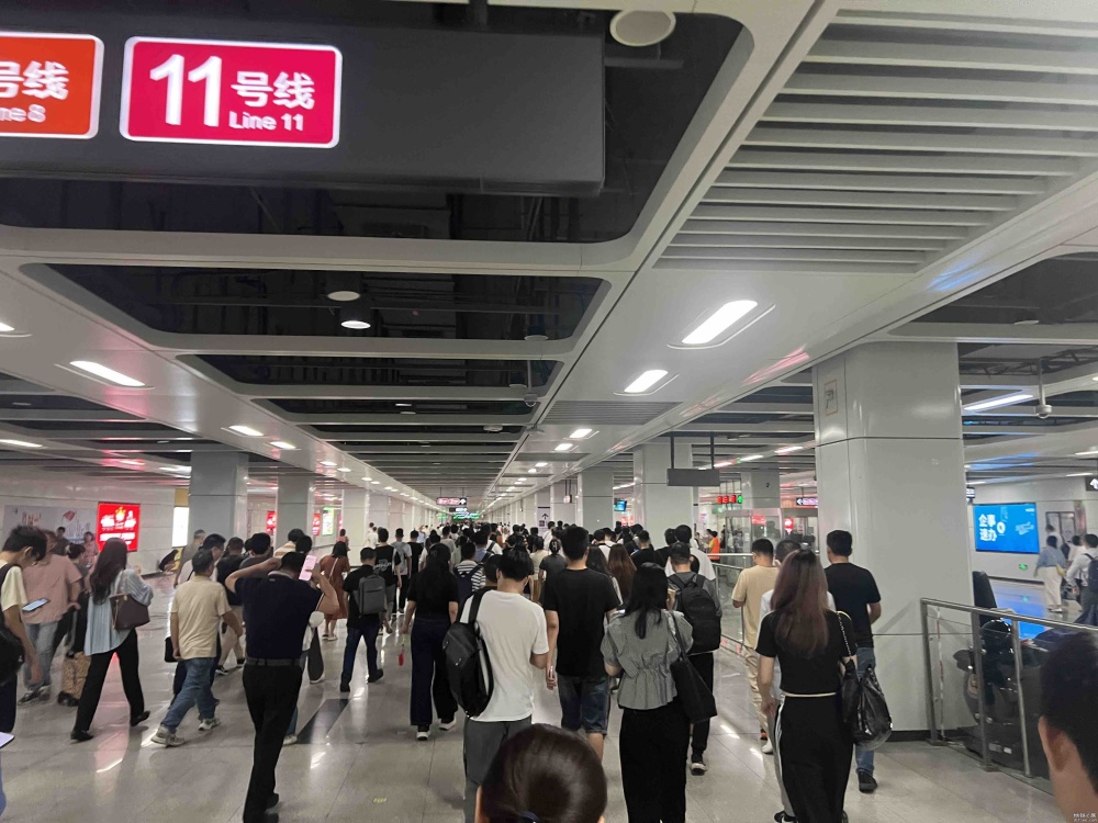深圳地铁13号线早高峰客流观察