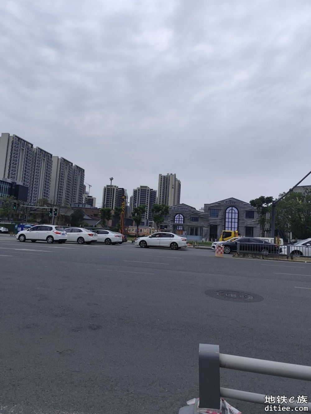 17号线机车厂站