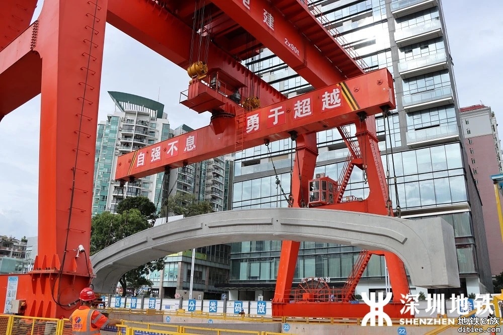 15号线 宝安公园站、洪浪北站、海城站建设近况