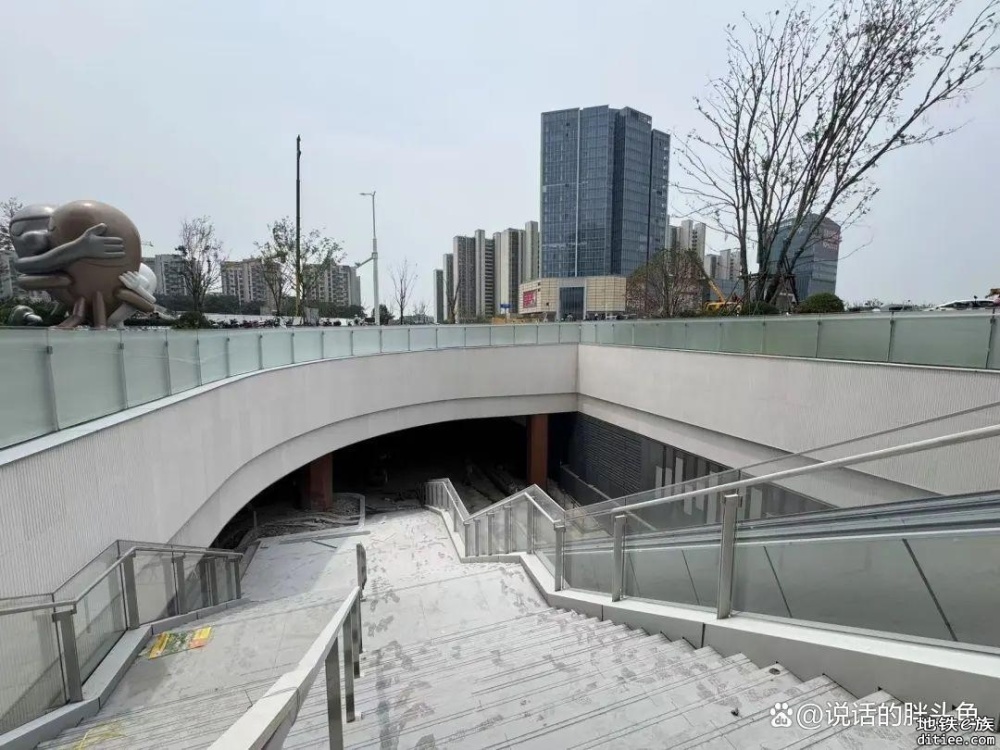 地铁6号线先跑起来了