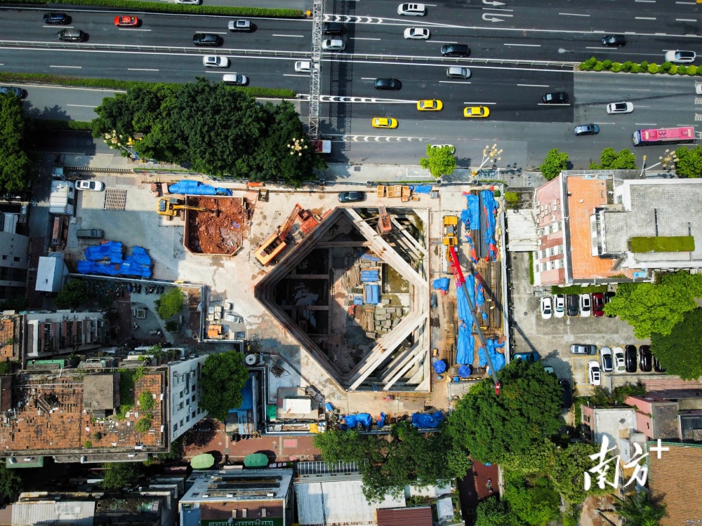 13号线二期纪念堂站工地输气管道发生爆炸